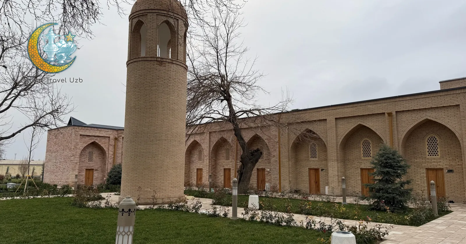 Makhdumi Azam in Dahbed